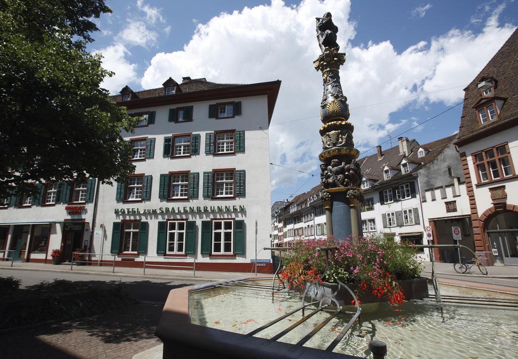 Spalenbrunnen Hotel & Restaurant Basel City Center ภายนอก รูปภาพ