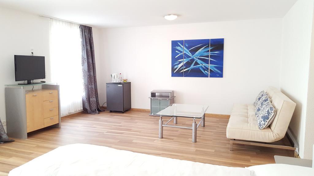 Spalenbrunnen Hotel & Restaurant Basel City Center ภายนอก รูปภาพ